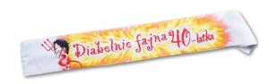 Szarfa SZ19 - Diabelnie fajna 40-latka
